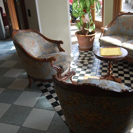 Apartahotel Garda Sol &