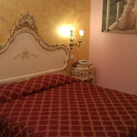 Apartahotel Garda Sol &